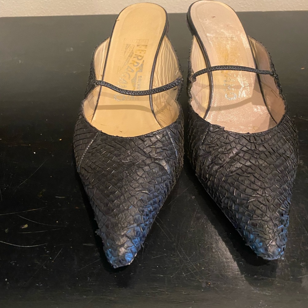 Ferragamo Python Mules Preowned Black Python Size… - image 3
